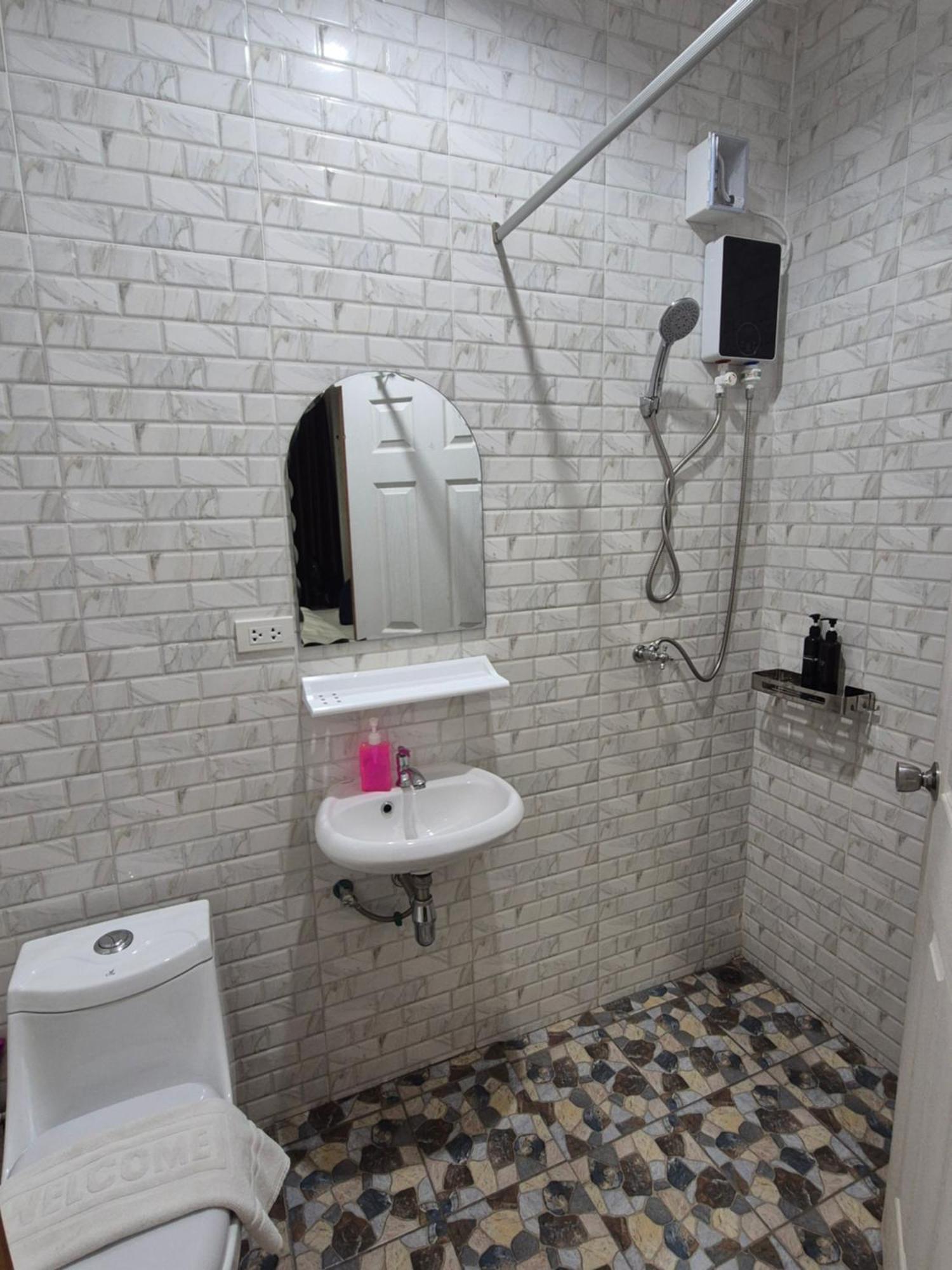 Dorothys Hotel Pattaja Kültér fotó