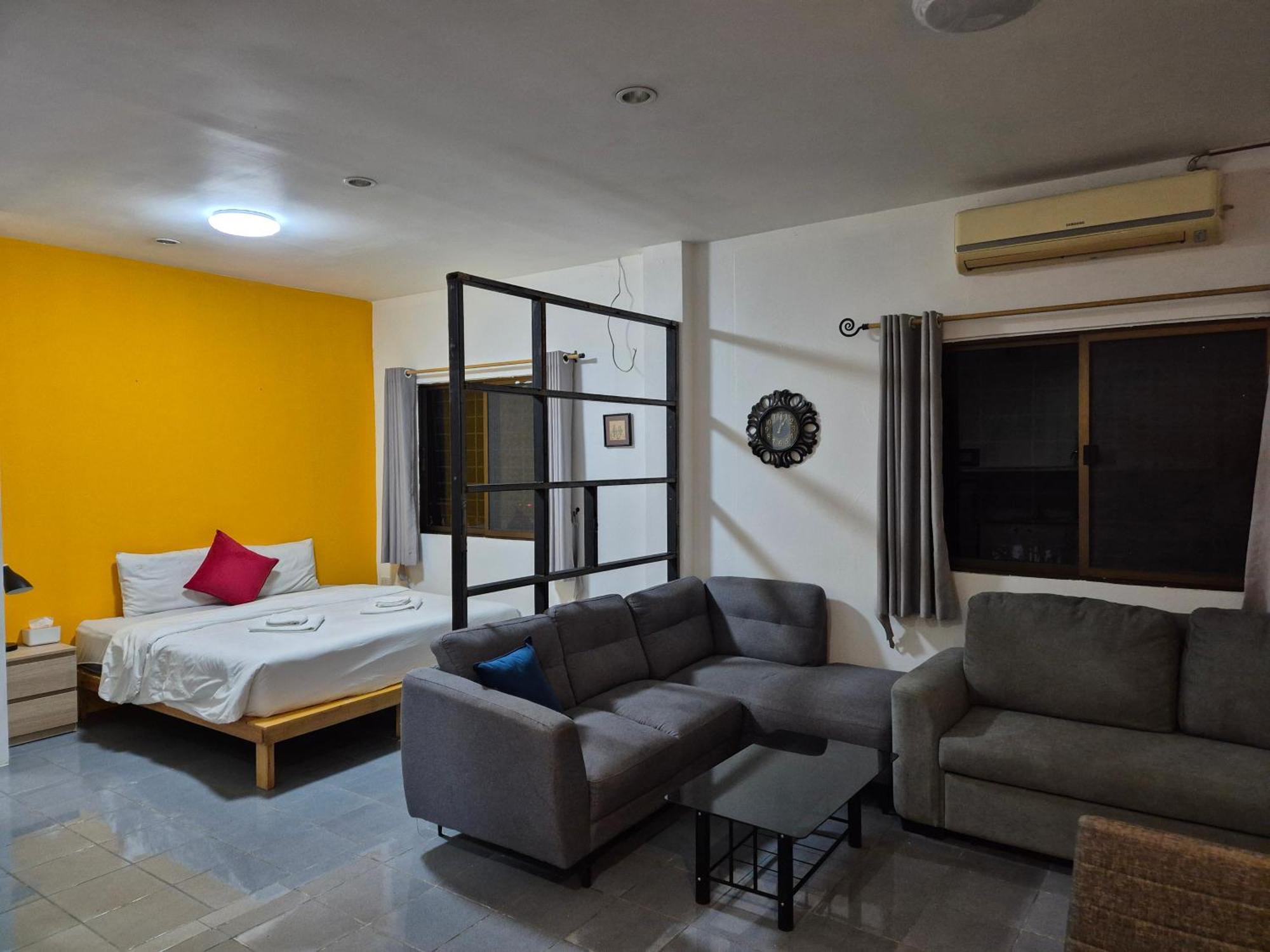 Dorothys Hotel Pattaja Kültér fotó